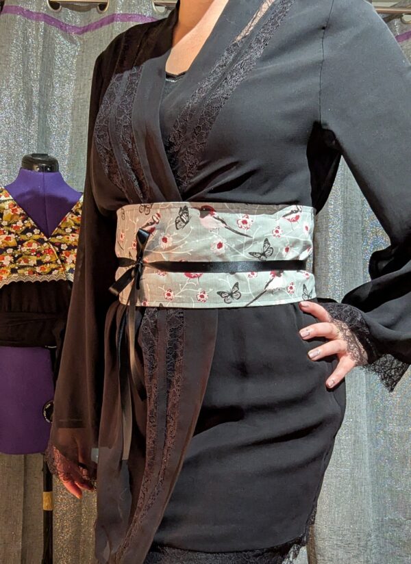 ceinture OBI fleurs et papillons